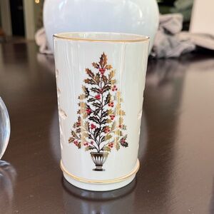 Lenox Eternal Christmas Pierced Candleholder